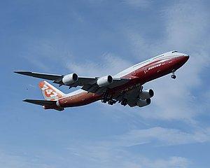 Самолёт Boeing 747-8 Intercontinental совершил первый полёт